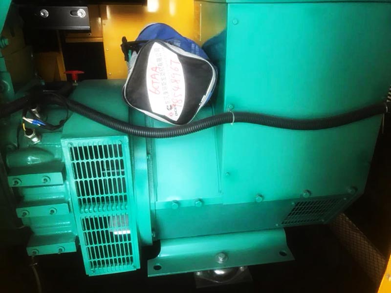 Cung cấp Lắp đặt máy phát điện Cummins 200kVA cho nhà máy lọc nước Karofi